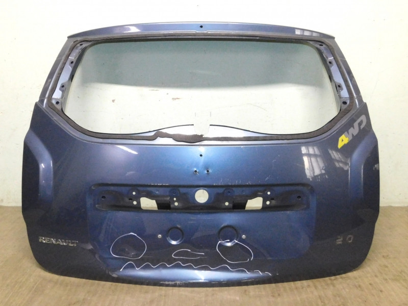 Дверь багажника Renault Duster 2012 - фото 1 - id-p9948731
