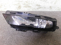 Фара противотуманная левая Skoda Octavia A7 2018