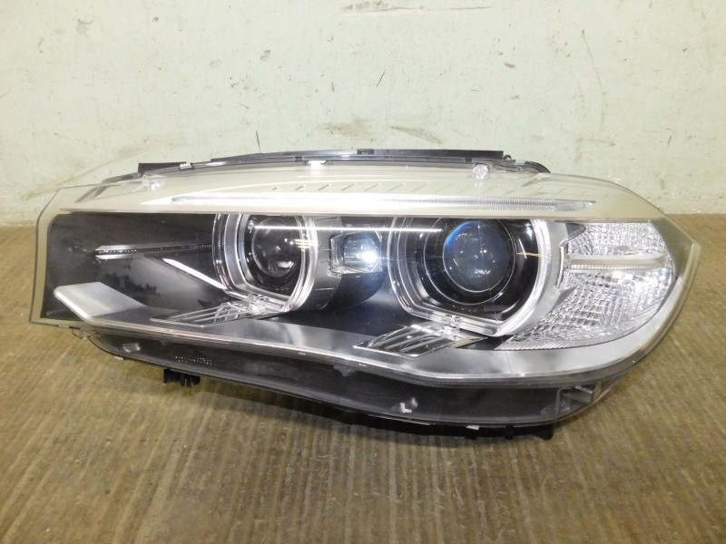 Фара левая BMW X5 F15 2013 - фото 1 - id-p9949376