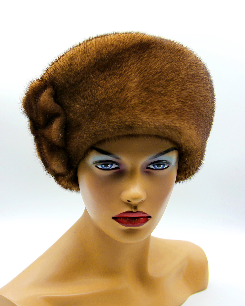 Норковая меховая женская шапка "Кубанка с цветком" (коричневый). - фото 1 - id-p8141349