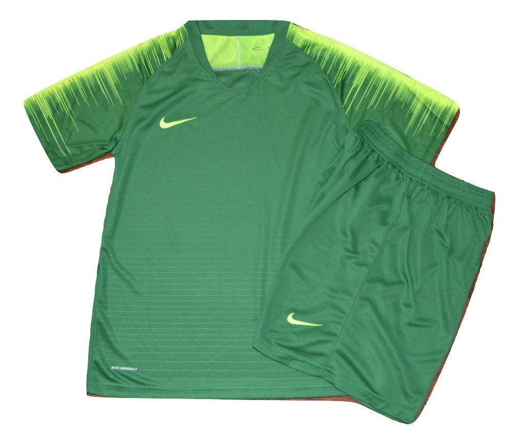 Футбольная форма игровая ( цвет-зеленый-салатовый) - фото 1 - id-p9960395