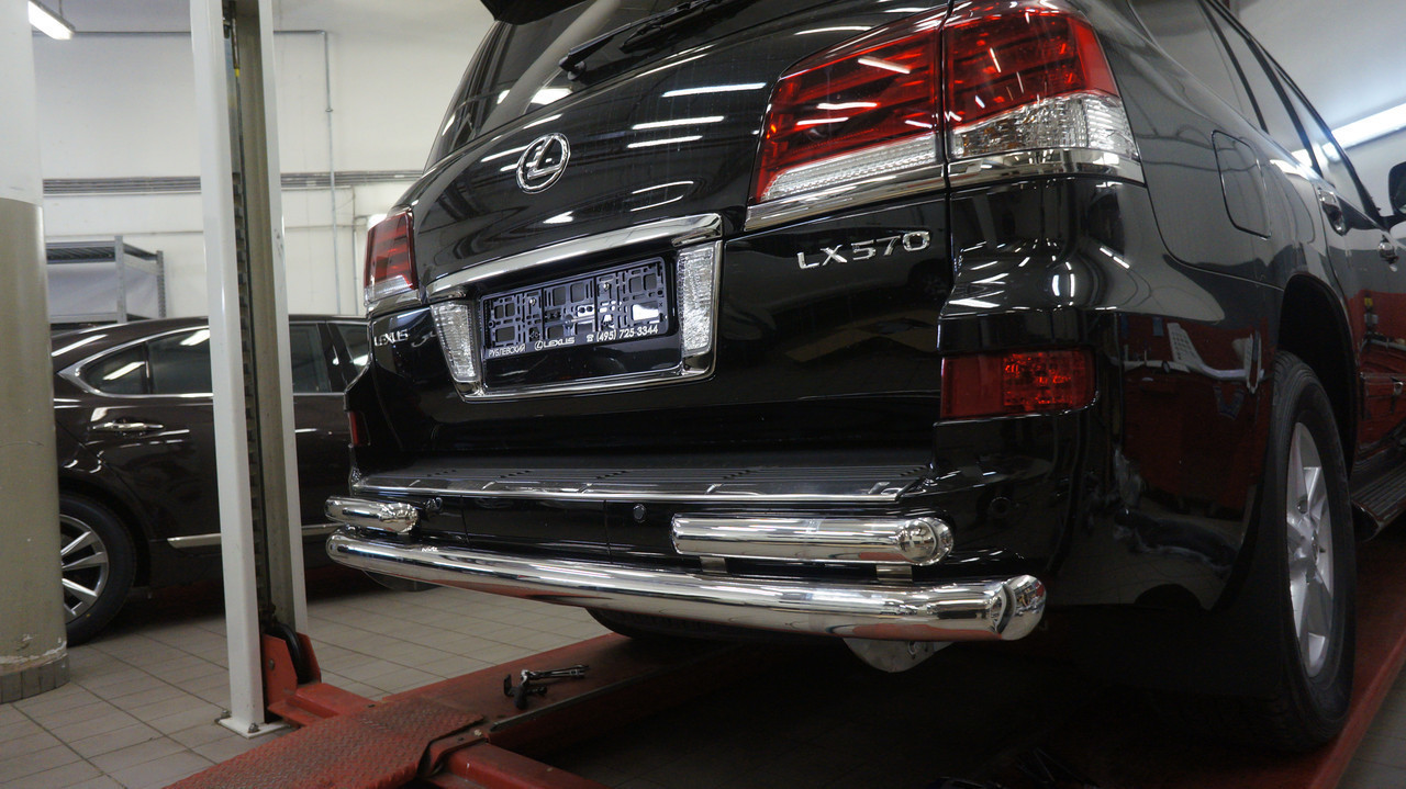 Защита заднего бампера Lexus LX570 (2014-2015 / 2015-) (двойная) d 76/60 - фото 1 - id-p10097177