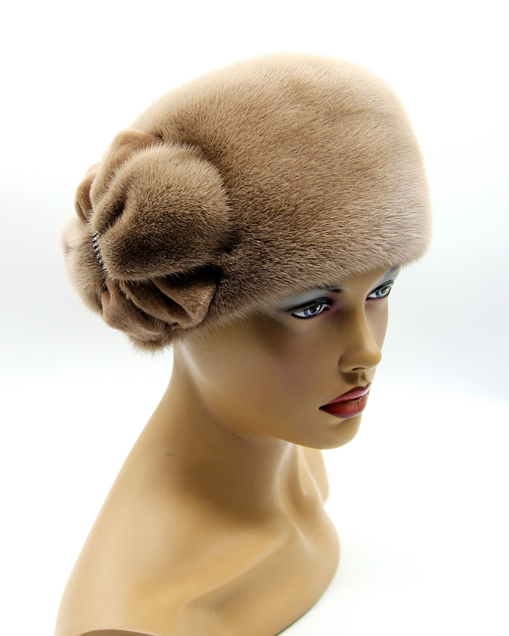 Женская шапка "Кубанка" из меха норки с аппликацией (кофе с молоком). - фото 1 - id-p8141389