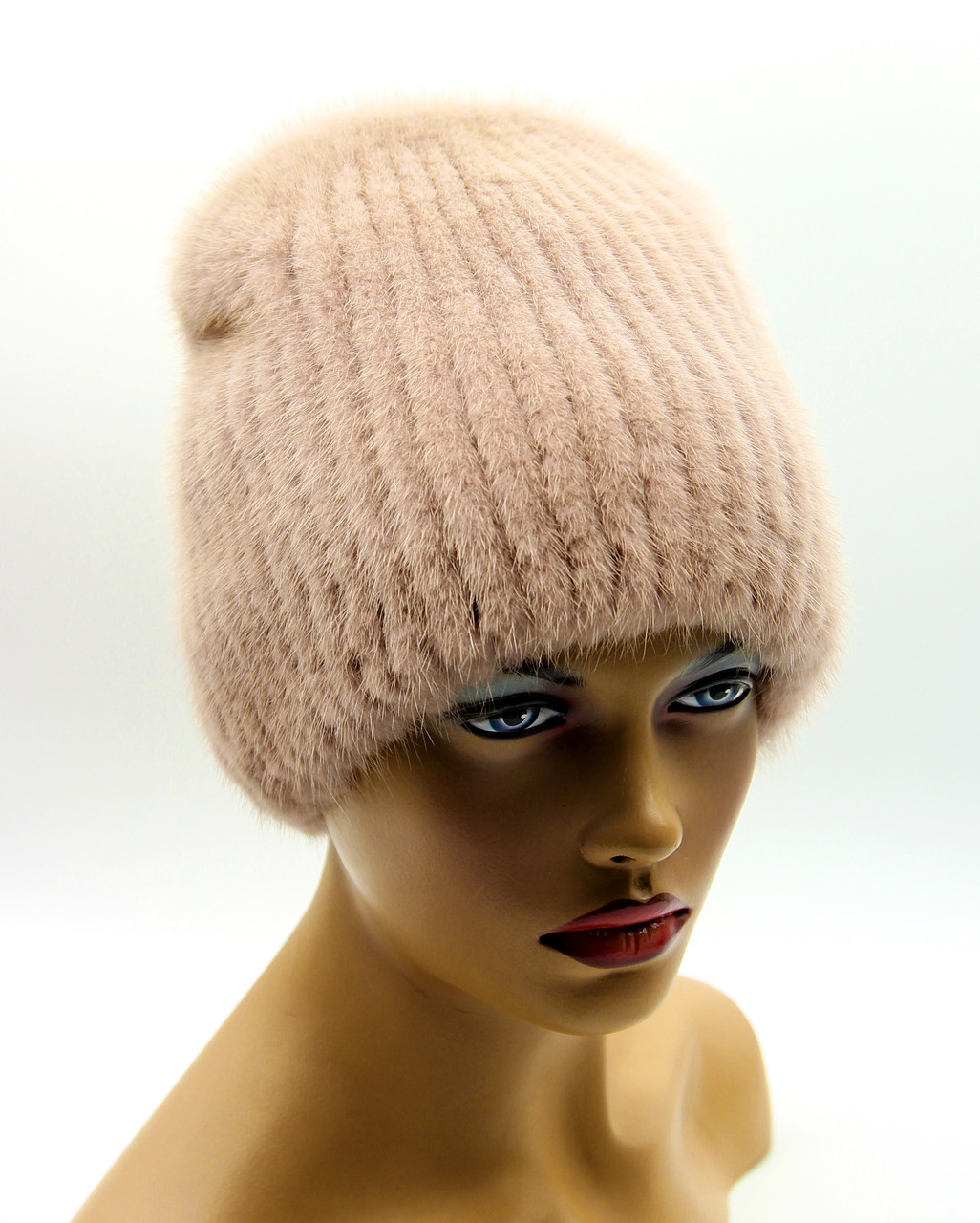 Норковая женская шапка на вязаной основе "Бини" (пудра). - фото 1 - id-p10103307