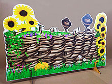 Плетень с подсолнухами. Напольная декорация