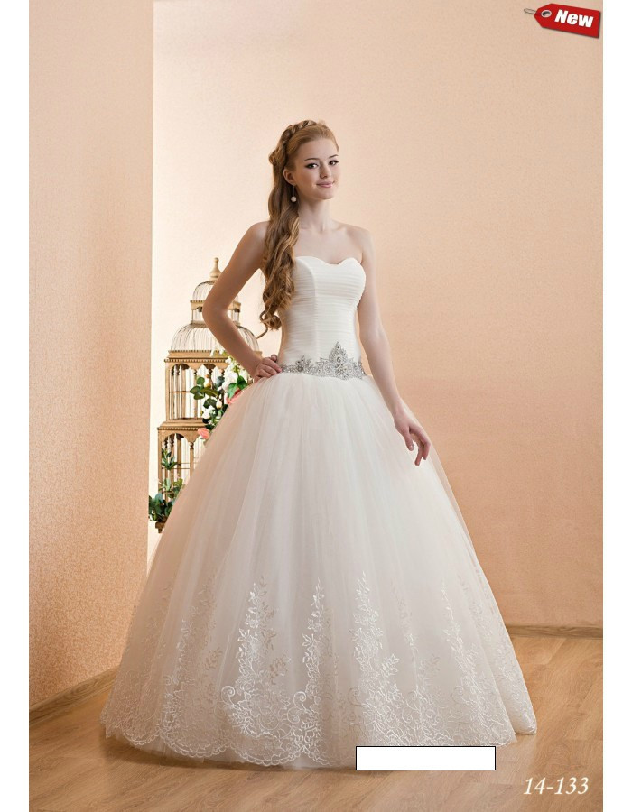 Свадебное платье (обычная фатиновая юбка, оригинальная модель) - фото 1 - id-p10123326