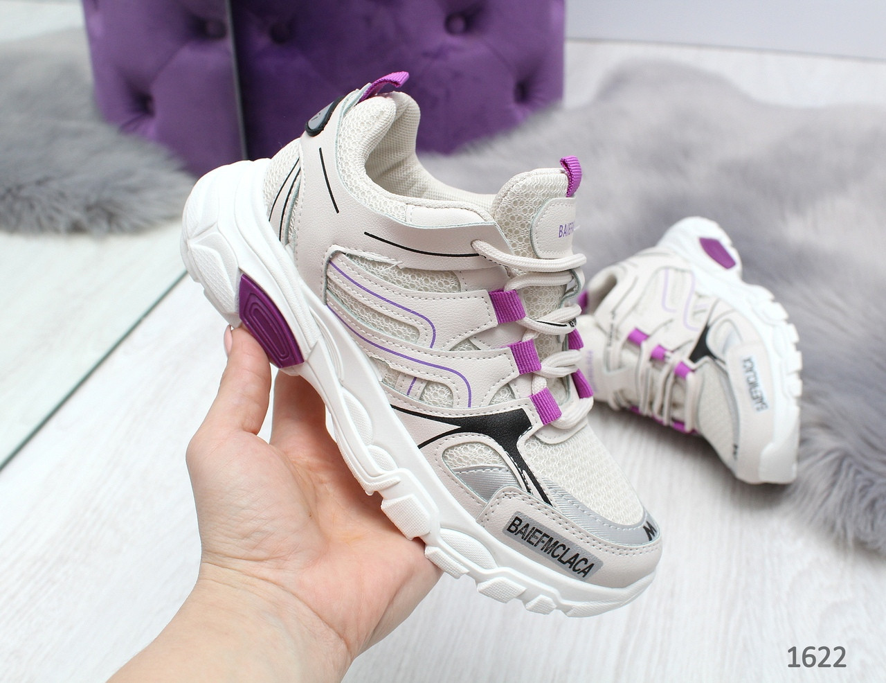 Женские кроссовки с фиолетовыми вставками 36 р-р - фото 1 - id-p10136252