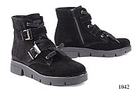 Женские ботинки короткие замшевые черные 1042
