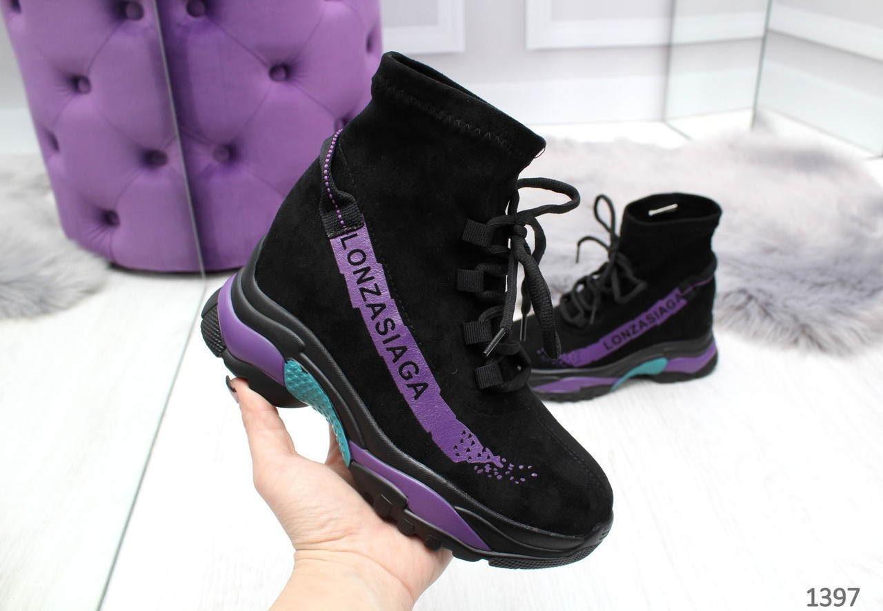 Замшевые черные ботинки в спортивном стиле - фото 1 - id-p10136846