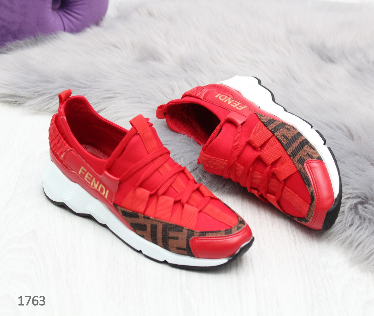 Модные яркие красные женские кроссовки 38р - фото 1 - id-p10139577