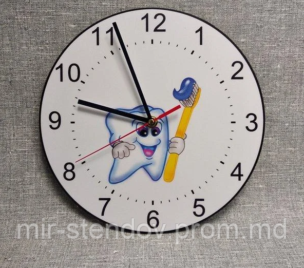 Часы настенные для стоматологии. Зубная щетка, фото 1