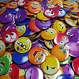 Значки Смайлики разноцветные, фото 4