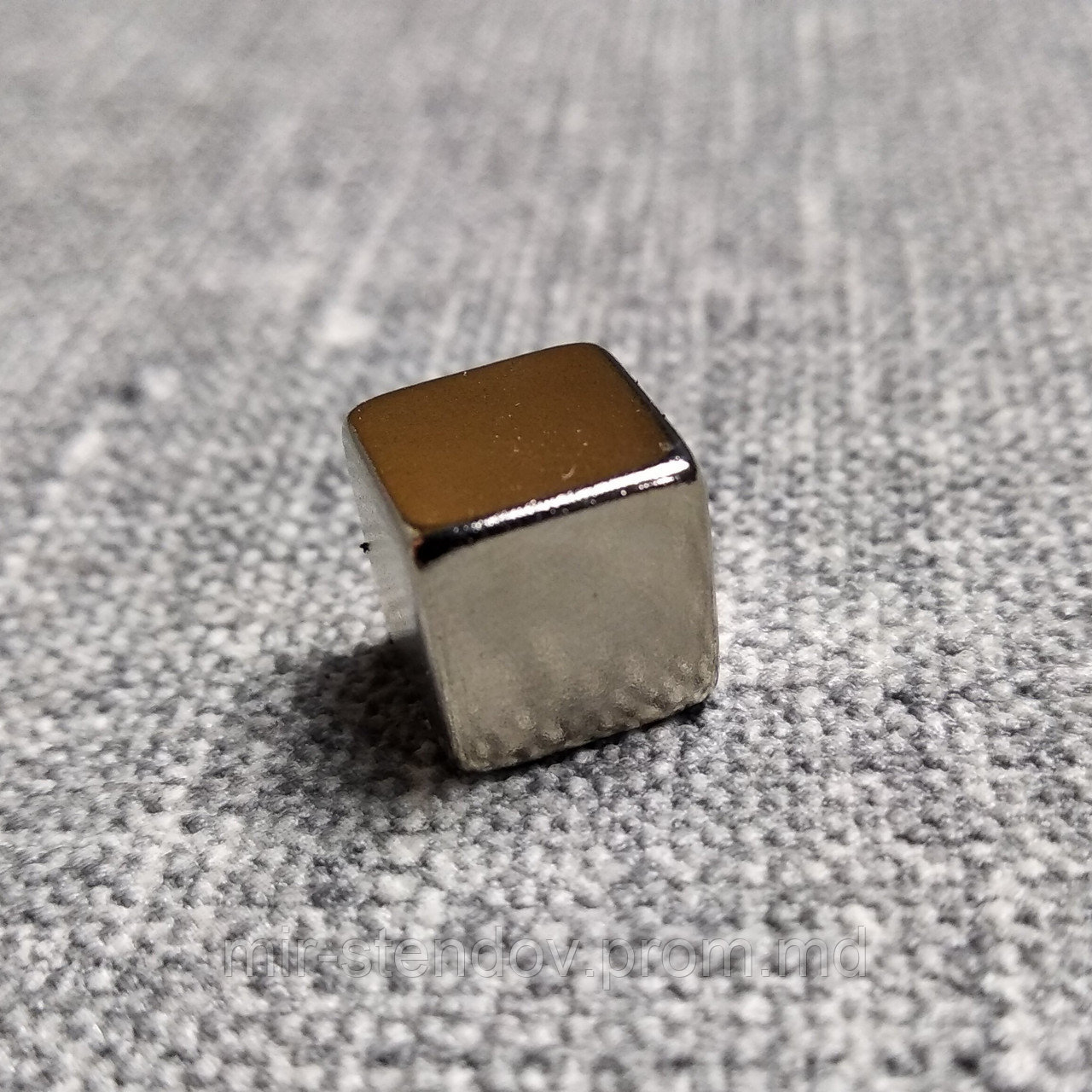 Магнит неодимовый куб 10х10х10 мм - фото 1 - id-p4432336