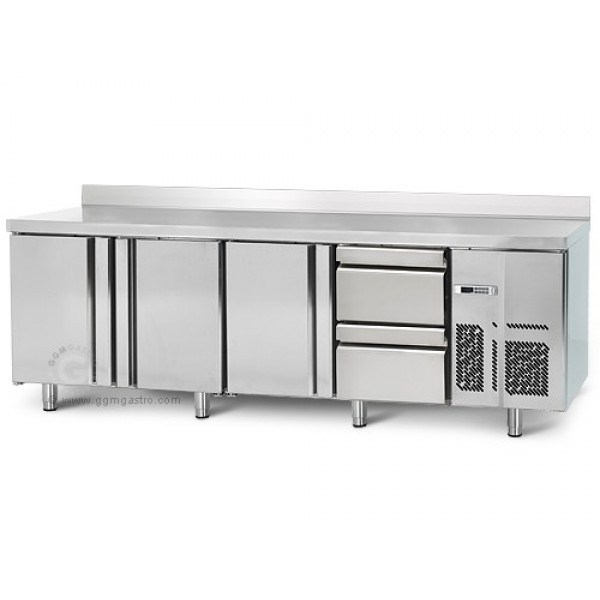 Холодильный стол KTI257#7SBI1212 GGM GASTRO - фото 1 - id-p10181378