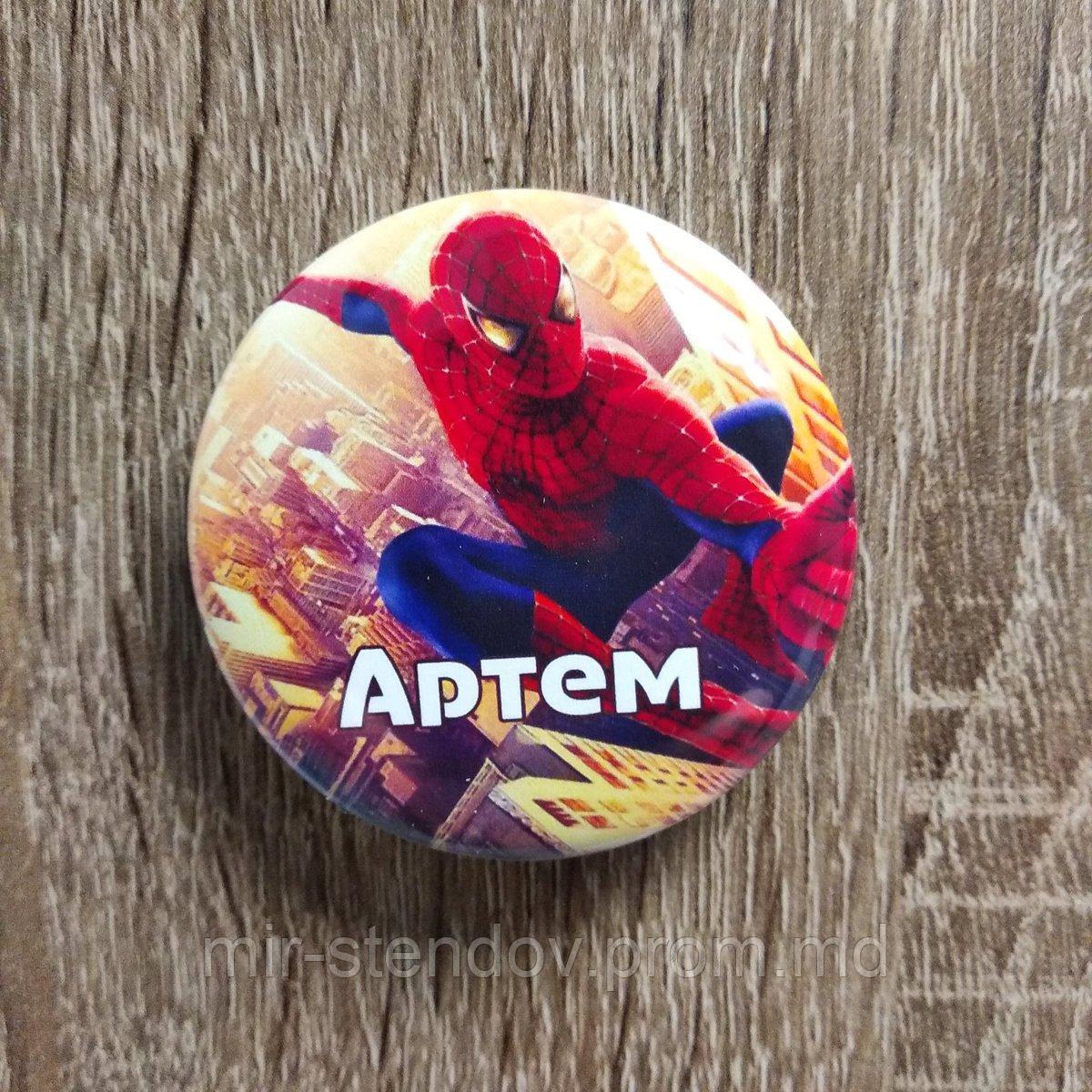 Значок сувенирный Человек паук, фото 1