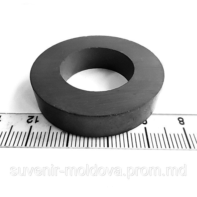 Ферритовый магнит Кольцо 36х8 с отверстием 20 мм - фото 1 - id-p10202363