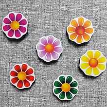 Цветочек. Магнит канцелярский