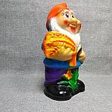 Садовая фигурка Гном-агроном, фото 3