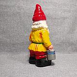 Садовая фигурка Гном-садовод, фото 6