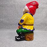 Садовая фигурка Гном с лопатой, фото 3