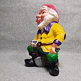 Садовая фигурка Гном с лопатой, фото 6