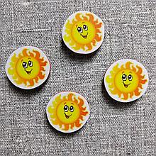 Магнитик канцелярский Солнышко (2х2 см)