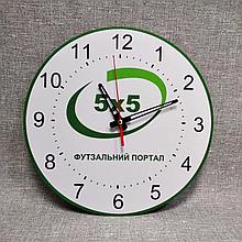 Часы с логотипом футбольной или футзальной команды