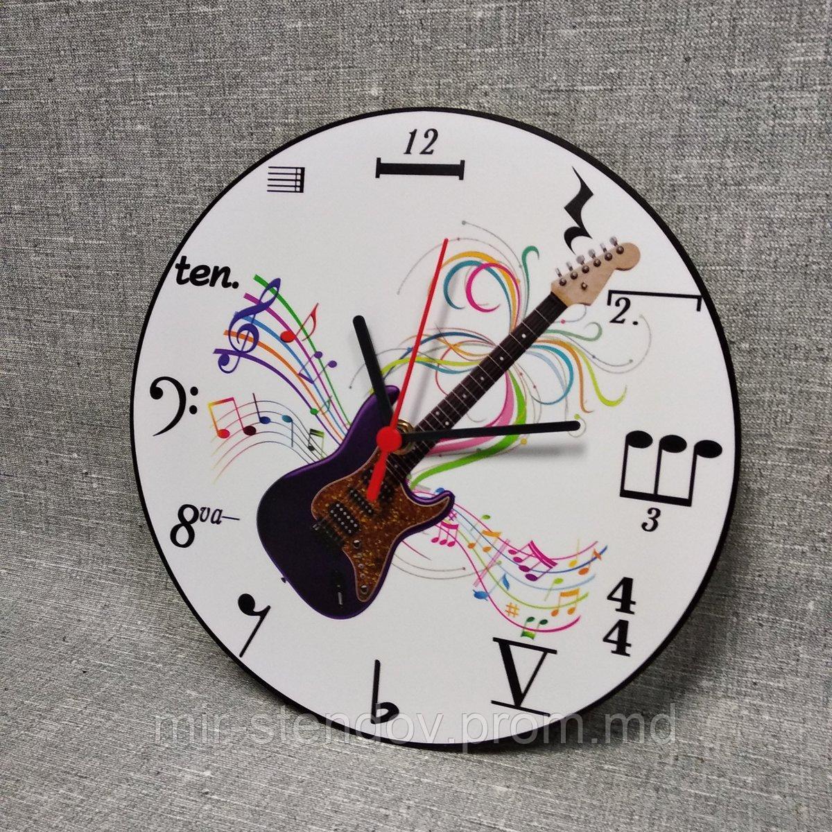 Часы настенные для кабинета музыки с гитарой 35 см - фото 1 - id-p5995199