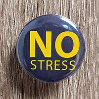 Значок сувенирный "No Stress"