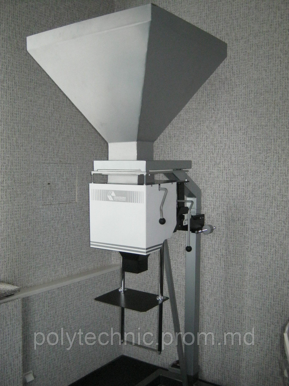 Дозатор весовой для сыпучих материалов - фото 1 - id-p10361040
