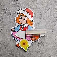 Стенд с полочкой для поделки и магнитом для рисунка Красная шапочка