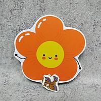 Магнитный стенд для крепления рисунка магнитом "Оранжевый цветок"