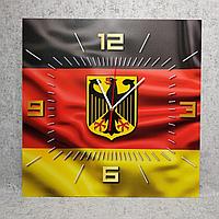 Часы настенные квадратные Флаг и герб Германии