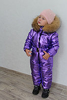 Утепленный осенне-зимний детский комбинезон на синтепоне с капюшоном с опушкой, плащевка металлик, для девочки