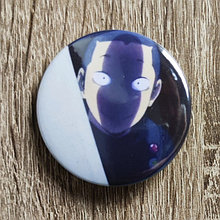 Значок металлический Рюноске Танака (Взгляд)