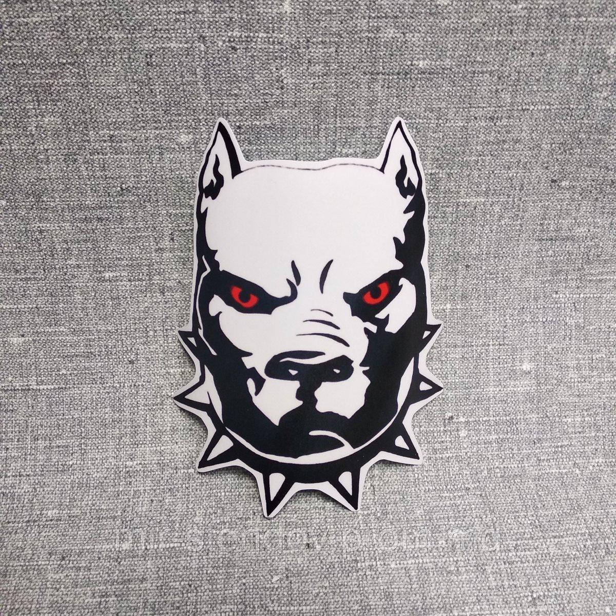 Наклейка на заднее стекло автомобиля Питбуль v2, фото 1