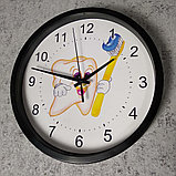 Часы настенные в пластиковом корпусе со стеклом. Зубная щетка (Оранж), фото 4