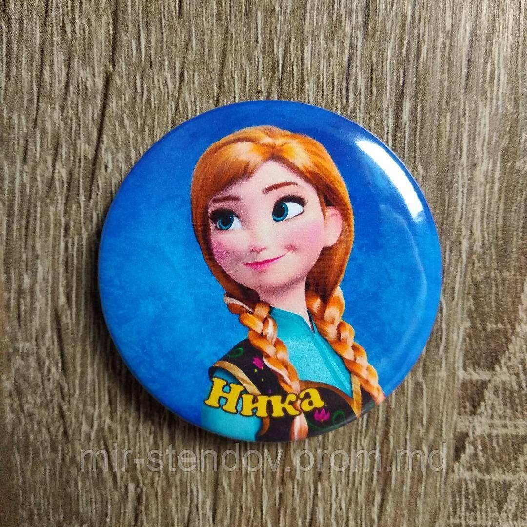 Именной значок с изображением героя м/ф "Холодное сердце" Анны, фото 1