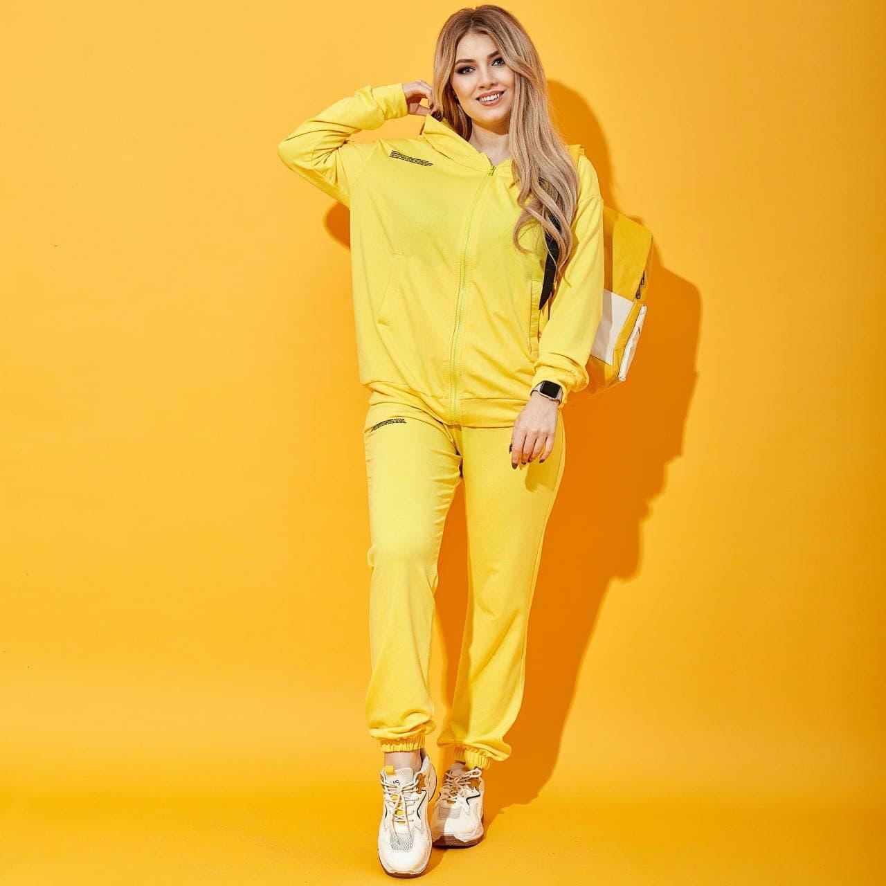 Спортивный весенний женский костюм, кофта на змейке с капюшоном и штаны, батал большие размер - фото 1 - id-p10443887