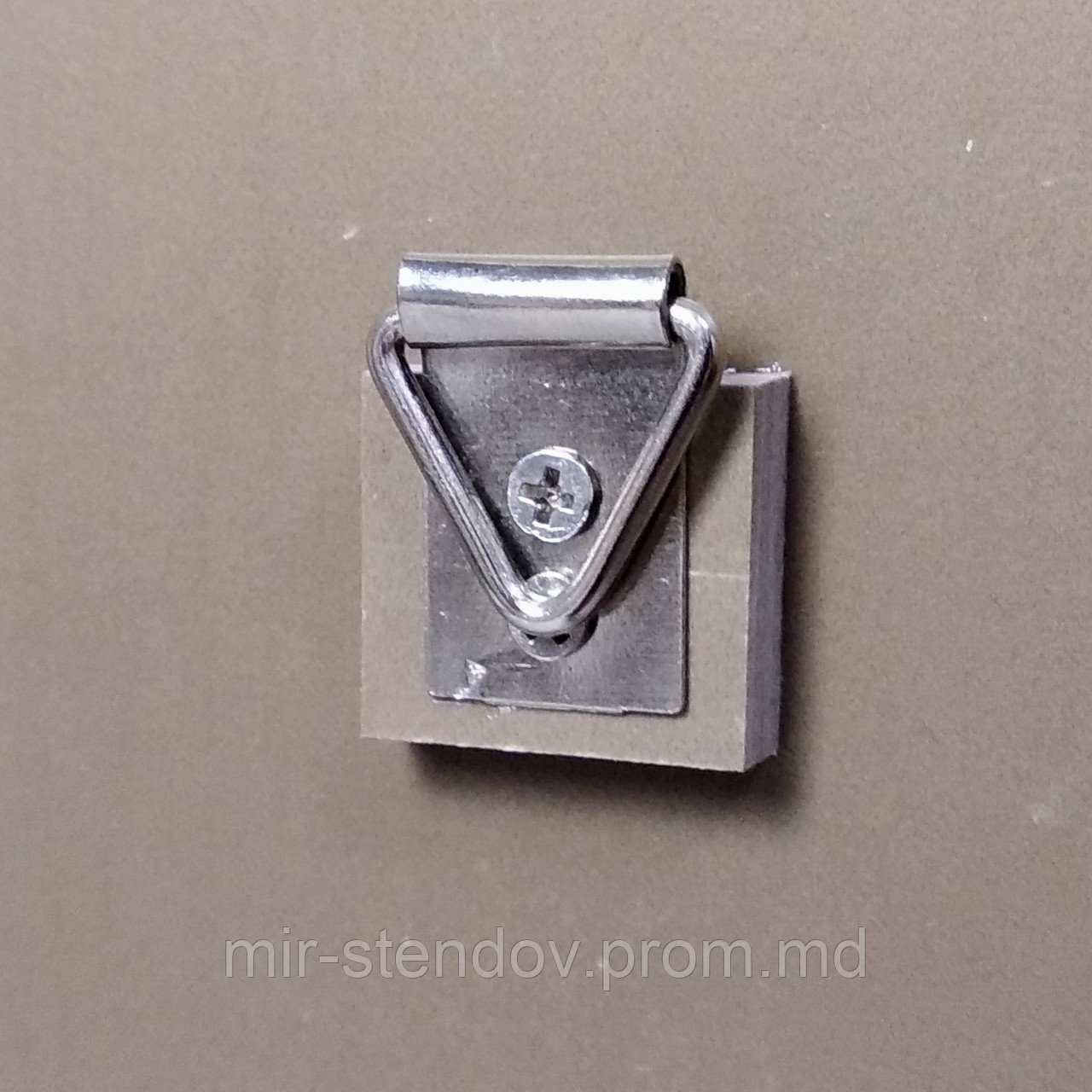 Навесные крепления для стендов (Дополнительная услуга), фото 1