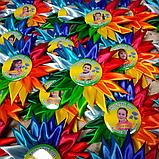 Значок Выпускник (3 вида: с фото, именной или с рисунком) а также розеткой "Семицветик", фото 2