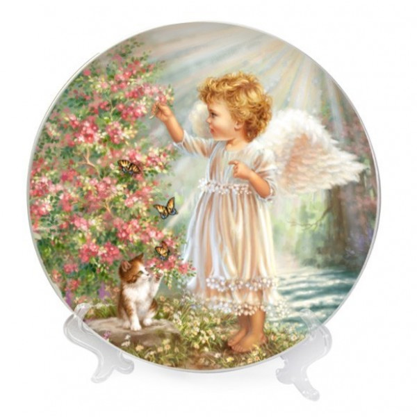 Тарелка фарфор 20,3 см Believe in Angels Ангел с цветами - фото 1 - id-p10467285
