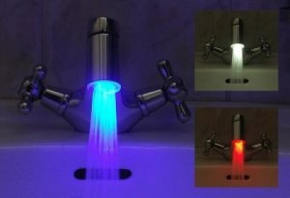 Светящаяся насадка на кран с водой 3 цвета Турбина «Ночной свет» - фото 1 - id-p74704