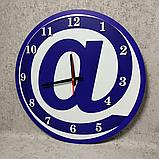 Круглые настенные часы с изображением значка "@", фото 2