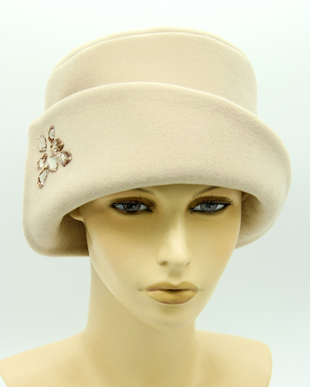 Женская шляпка кашемировая с полями и стразами бежевая - фото 1 - id-p10515162