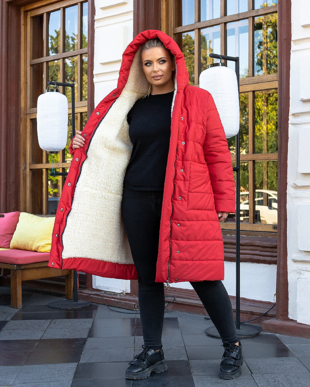 Женское стеганное осенне-зимнее пальто-куртка на синтепоне и овчине, батал большие размеры - фото 1 - id-p10517082