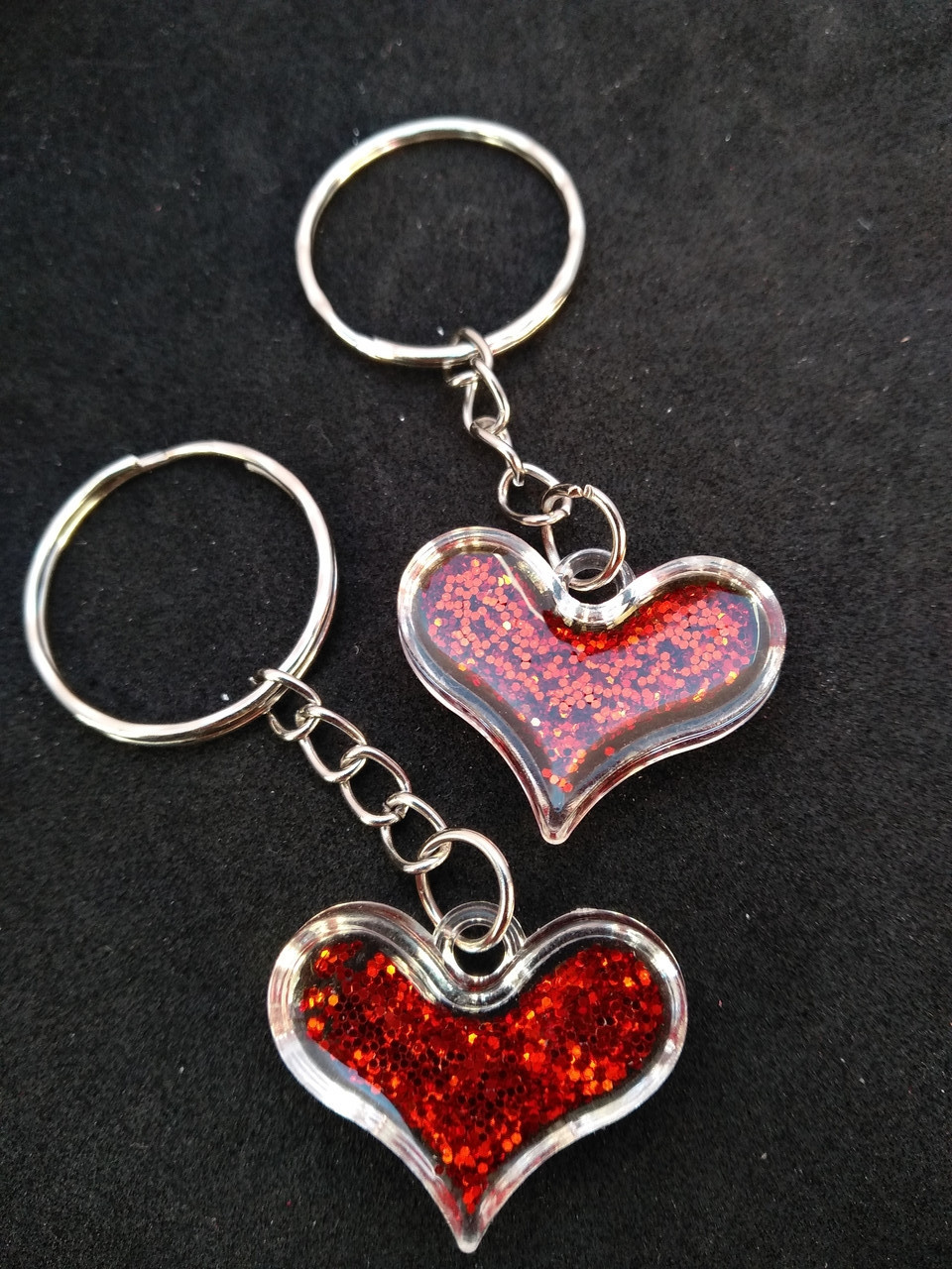 Брелок Сердце прозрачное с красным глитером 2*2,5 см - фото 1 - id-p10518945
