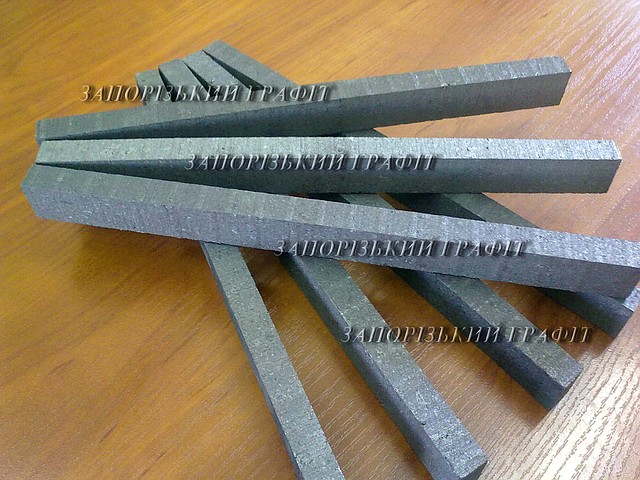 Электроды графитовые для строжки и резки металлов в ассортименте - фото 1 - id-p83475