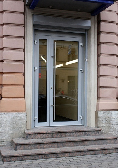 Теплые двери с термомостом - фото 1 - id-p1837442