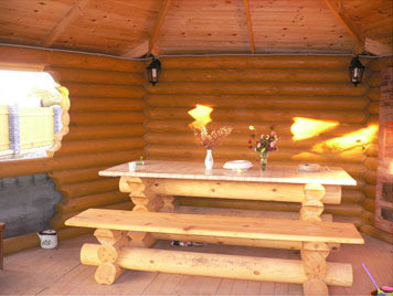 Комплект деревянной мебели из оцилиндрованного бревна - фото 1 - id-p446171